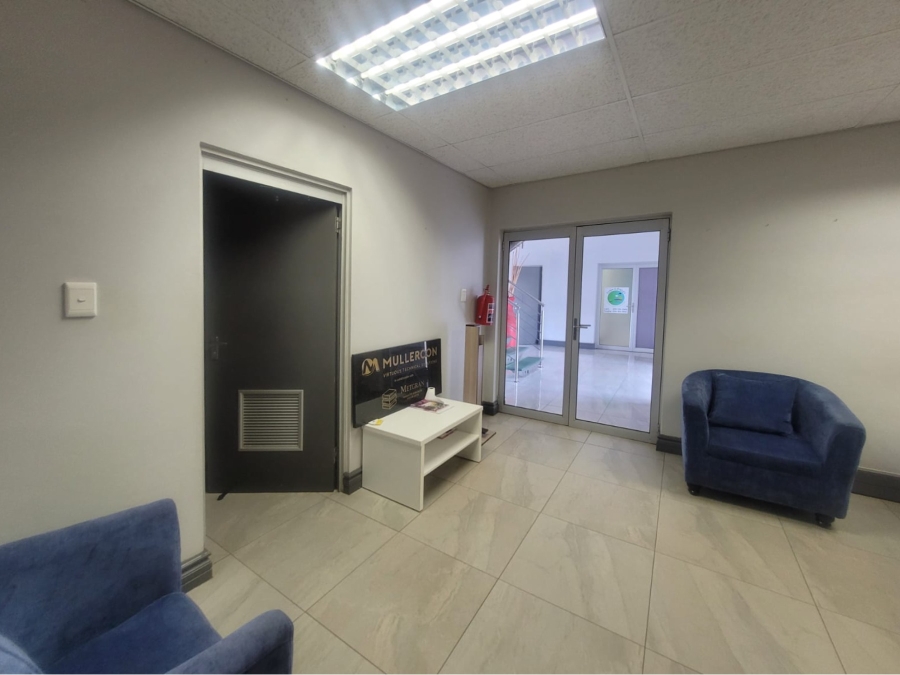 To Let commercial Property for Rent in Melodie North West